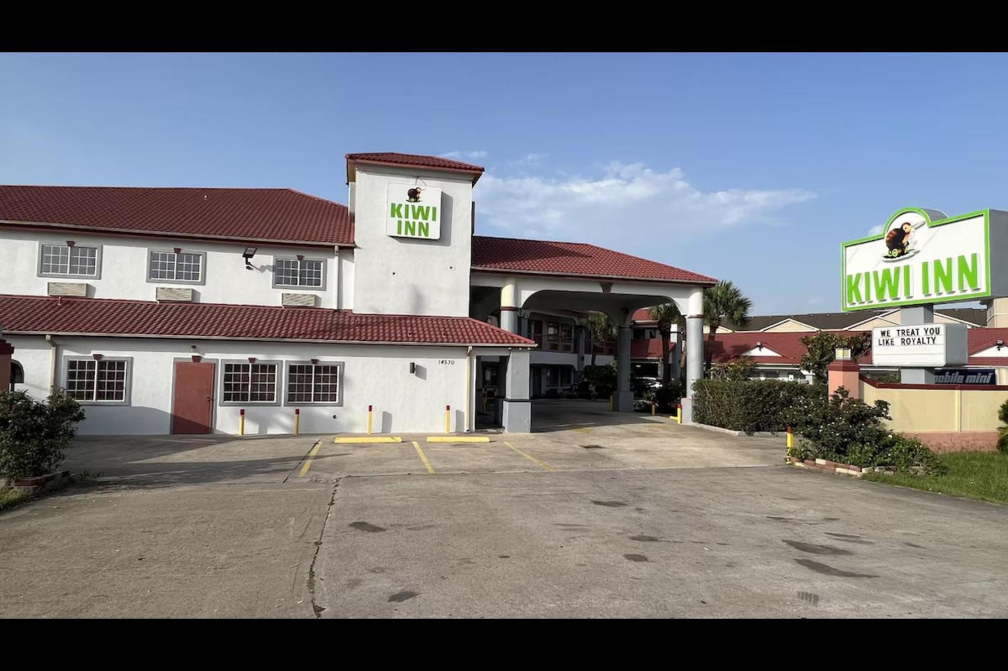 Kiwi Inn Willowbrook Hwy249 Louetta Exteriér fotografie